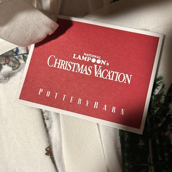Pottery Barn National Lampoon’s Christmas Vacation Robe Size Small BNWT - Picture 5 of 6